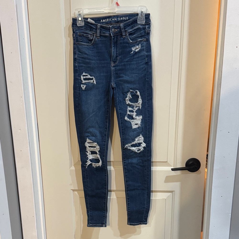 American Eagle Outfitters Women's Ripped Dark Blue Skinny Jeans